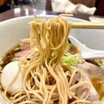 開運橋通 ふじ原 - パツンとした食感の細麺
