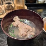 めぐろ大黒屋 - 小鉢②  手羽元の鶏スープ