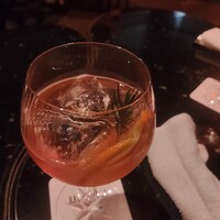 DINING & BAR TABLE 9 TOKYO - 