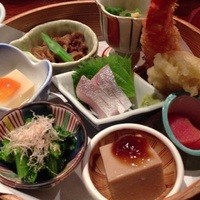 赤坂うまや - 201403　うまや　★市川猿之助の楽屋飯（1500円）★おかず各種