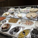 キャナリィ・ロウ - 