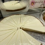 キャナリィ・ロウ - 