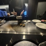 銀座 和牛鉄板焼 USHIGAMI - 