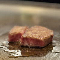 銀座 和牛鉄板焼 USHIGAMI - 