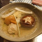 都わすれ - 比内地鶏のつみれ鍋　良い味が出ていて　お汁をいくらでも飲めそうです　！！