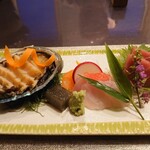 都わすれ - まぐろに金目鯛に鮑の刺し身　鮑は新鮮でコリコリした食感が美味しい！！　本当に良いものを使ってます！！