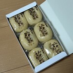 栄昇堂 - 身延まんじゅう(12個)