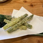 淳ちゃん寿司 - アスパラの天ぷら