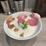 麺〜seeness〜なかの 本店 - 