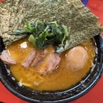 家系総本山 吉村家 - 