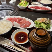 焼肉 しんうち 神楽坂 - 