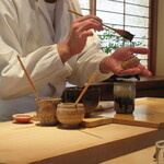 菊鮨 - ツメのとろ～りと掛かる瞬間