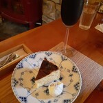 ビィーンズファーム - バスクチーズケーキも良いねっ