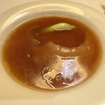 中国飯店 - ふかひれの姿煮込み