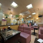 喫茶レストランかかし - 店内