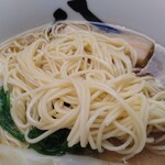 銀座 八五 - 麺のアップ