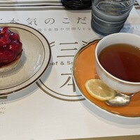 Aging beef ＆ Specialty coffee THE三本 - 