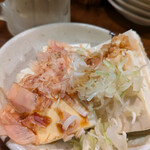 とりビアー - おひとり様セットの一品は冷奴を選択♪