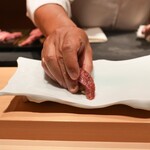 おにく 花柳 - 但馬玄43ヶ月の肉寿司