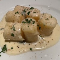 シノワ 銀座店 - ④北海こがねのニョッキ　ゴルゴンゾーラソース2200円