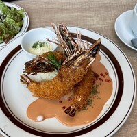 キッチン 大宮 MARK IS みなとみらい店 - 有頭海老フライ+Ａセット　2,100円+350円(税抜)