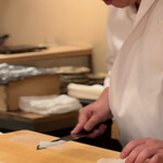 登喜和鮨 -  泥障烏賊の切付け