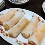 菜香新館 - 名物の海老ウェハース巻き揚