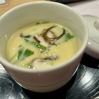 すし いわ - トロリとした 茶碗蒸し