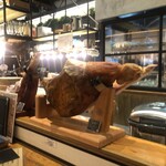サロン ブッチャーアンドビア - 生ハムちゃーん