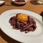 炭火焼肉ホルモン まるは - 