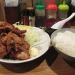 鶏の唐揚げ定食 ５５０円