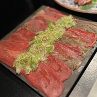 老舗精肉店直送 千種焼肉 飛騨牛の奴隷 千種店 - 