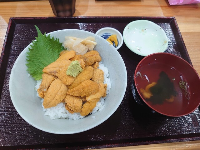 伝八寿し 石巻市雄勝町 &ndash; 新鮮寿司と地元の味