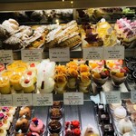 ラ・ローズ・ジャポネ - ショーケース