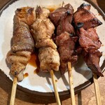 いせや 北口店 - ミックスやきとり（4本入り）