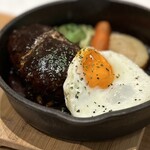 洋食屋 銀座ランプ亭 - 松坂牛100%ハンバーグ