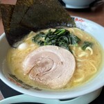 大井商店マックス - ラーメン　カタメ