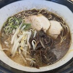 博多らーめん由丸 - 