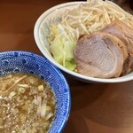 らーめん 陸 - つけめん（1,100円）＋豚増し（350円）＋味付玉子（100円）