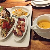 スペイン料理 La Cazuela 三ノ宮 ミント神戸店 - 