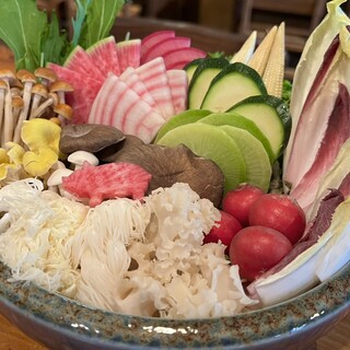 こだわりの出汁で味わう◆沖縄県産アグー豚の出汁しゃぶコース！