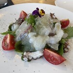 코메도코 식당 - 문어와 도미 카르파초?