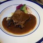 マザームーンカフェ - 名物 牛タンシチュー～ポムピューレ添え～