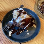マザームーンカフェ - チョコレートブラウニーサンデー