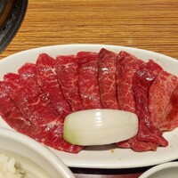 焼肉 しんうち 神楽坂 - 和牛ロース 120g