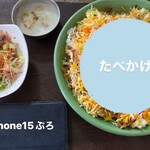 サバ パキスタン&インディアン レストラン - 大きなお皿です