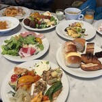 MORETHAN TAPAS LOUNGE - 