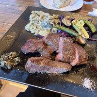 Bar Espanol YEBRA - 牛肉の炭火焼き Bar Espanol YEBRA - 牛肉の炭火焼き