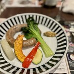 湯島天神横ラクレットグリル チーズ料理＆スイスワインのお店 - 