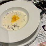 湯島天神横ラクレットグリル チーズ料理＆スイスワインのお店 - 